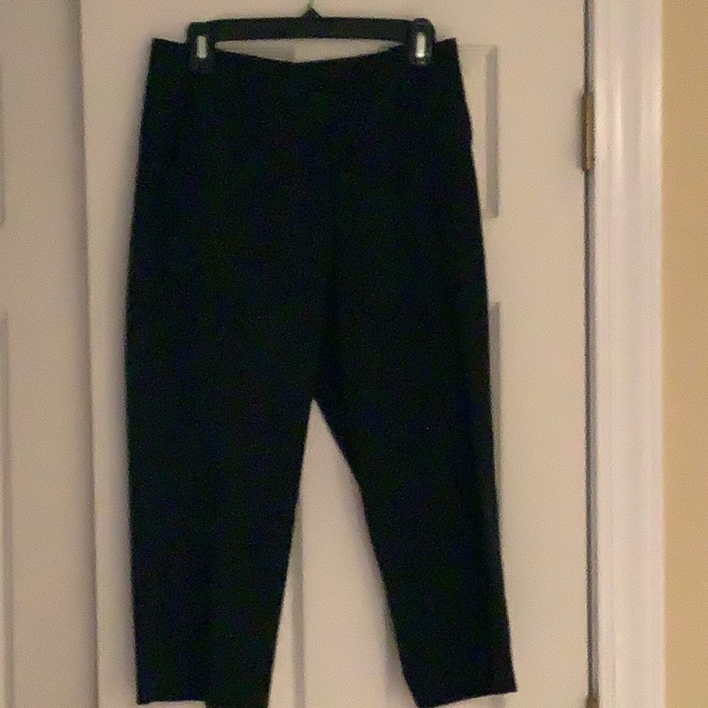 Nike golf Dri-fit black capris size 2